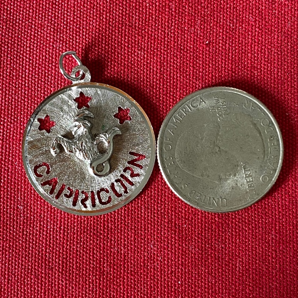 Very Unique VTG Silver Capricorn Cutout Charm - Picture 5 of 13